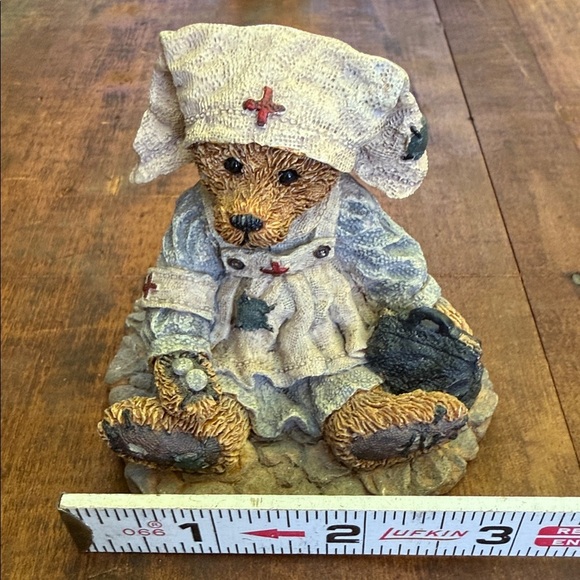 Vintage Boyds Bears and Friends #2231 Clara the Nurse Bear Figurine 20E/618 - Picture 6 of 8